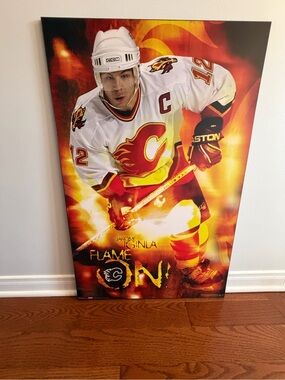 Jarome Iginla NHL Calgary Flames Wall Plaque - 34"X 22" 1/4